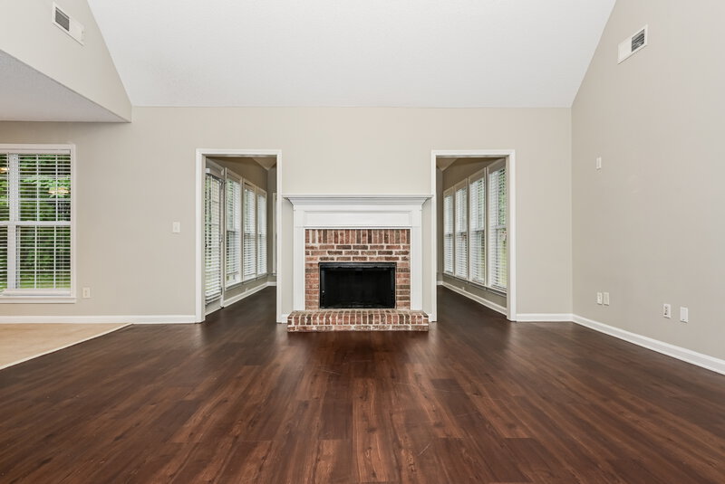 3,430/Mo, 361 Vista Creek Drive Stockbridge, GA 30281 Living Room View