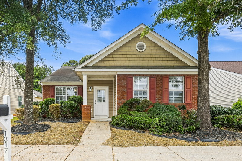 3 Bedroom House – 1317 Winwood Drive, McDonough, GA 30253