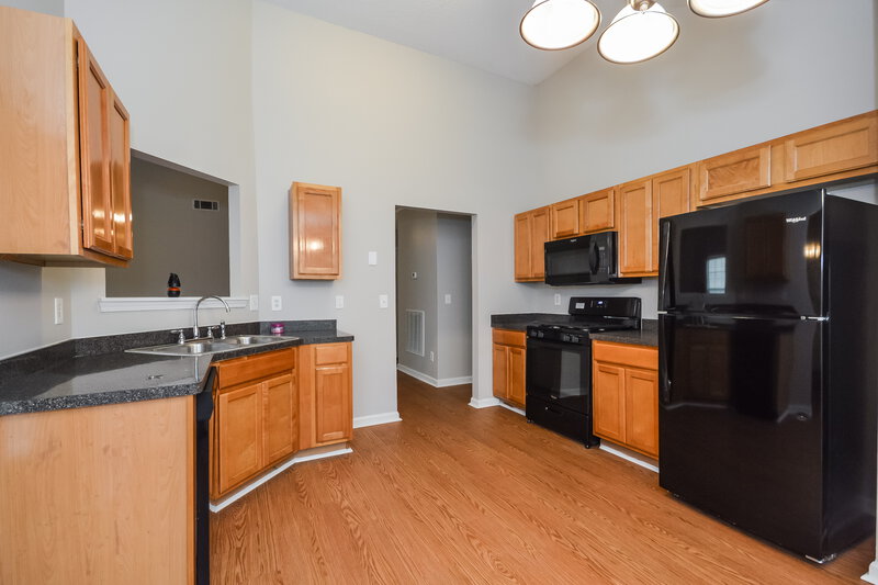 1,840/Mo, 524 Gonzaga Circle Hampton, GA 30228 Kitchen View