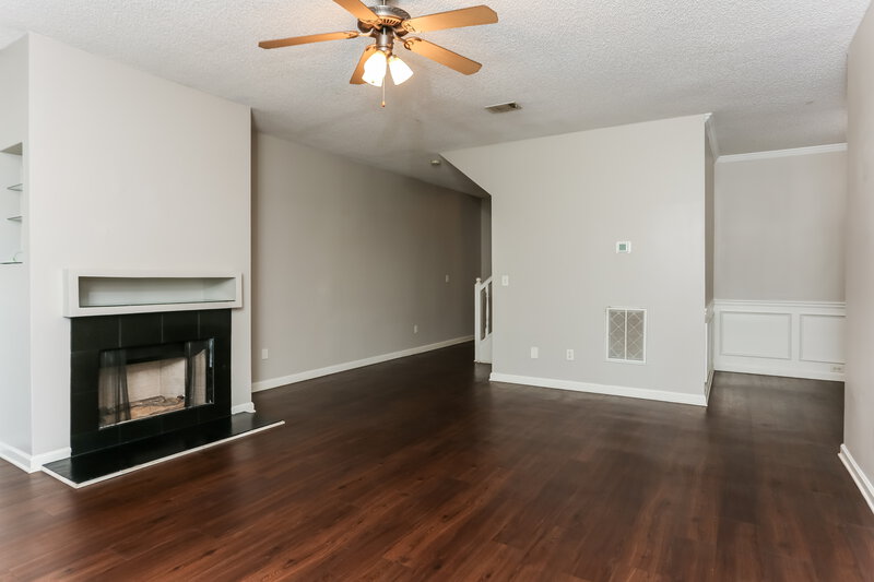 3,040/Mo, 182 Stillwood Dr Newnan, GA 30265 Living Room View