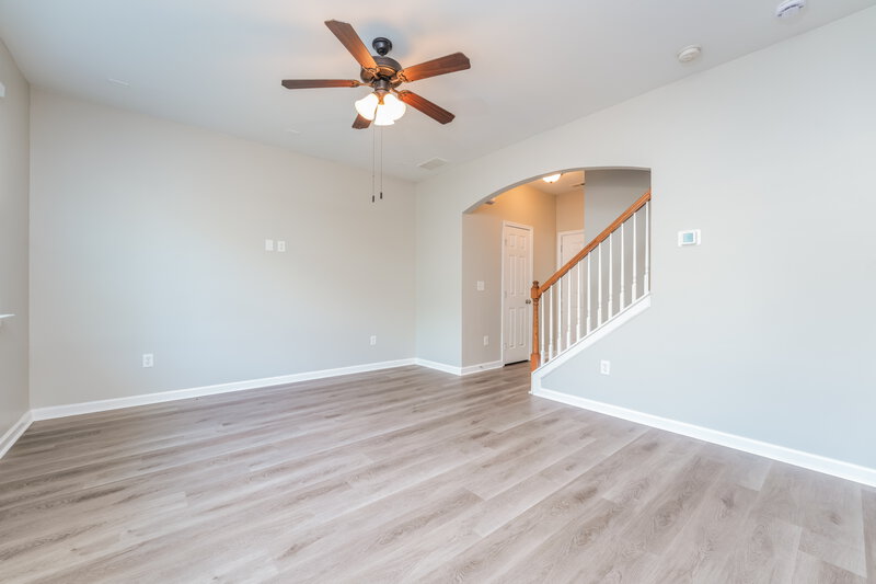 2,405/Mo, 793 Lobdale Falls Dr Lawrenceville, GA 30045 Living Room View 2