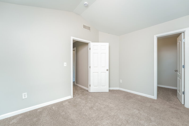 2,405/Mo, 793 Lobdale Falls Dr Lawrenceville, GA 30045 Bedroom View