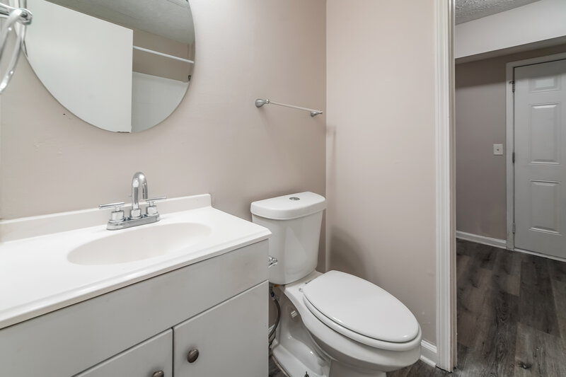 1,785/Mo, 300 Northmeade Dr Peachtree City, GA 30269 Bathroom View