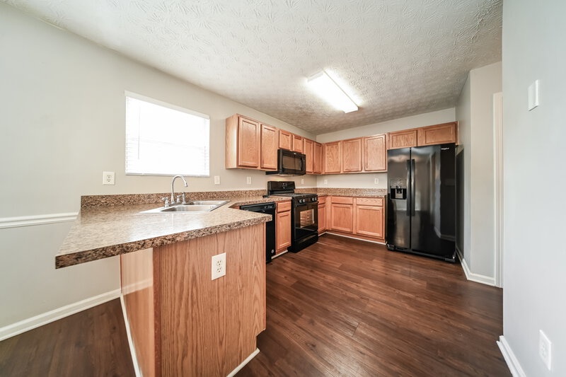 2,370/Mo, 5175 Tussahaw Xing McDonough, GA 30252 Kitchen View 2