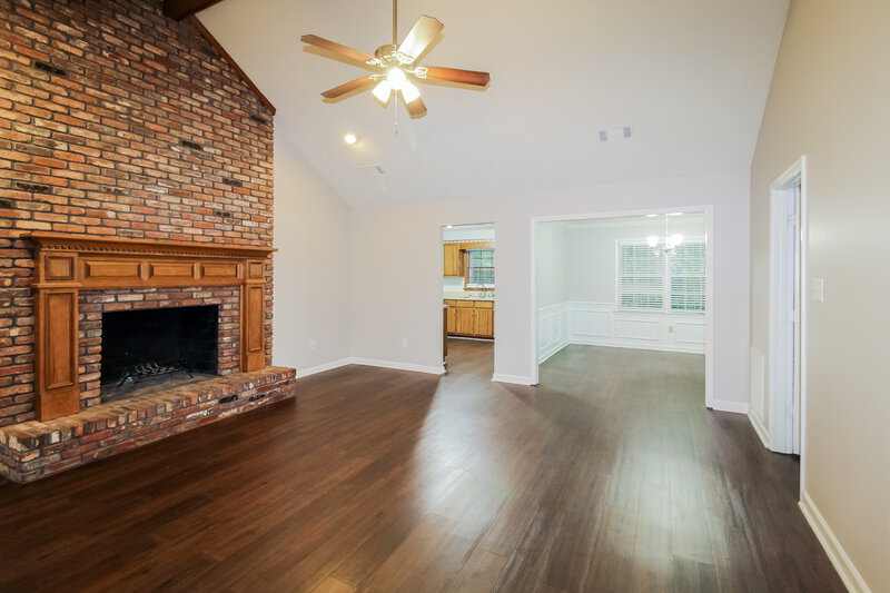 1,735/Mo, 1418 Hillside Pl Conyers, GA 30094 Living Room View 2