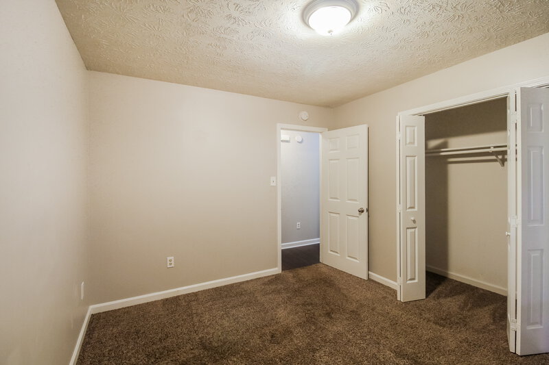 1,735/Mo, 1418 Hillside Pl Conyers, GA 30094 Bedroom View 3