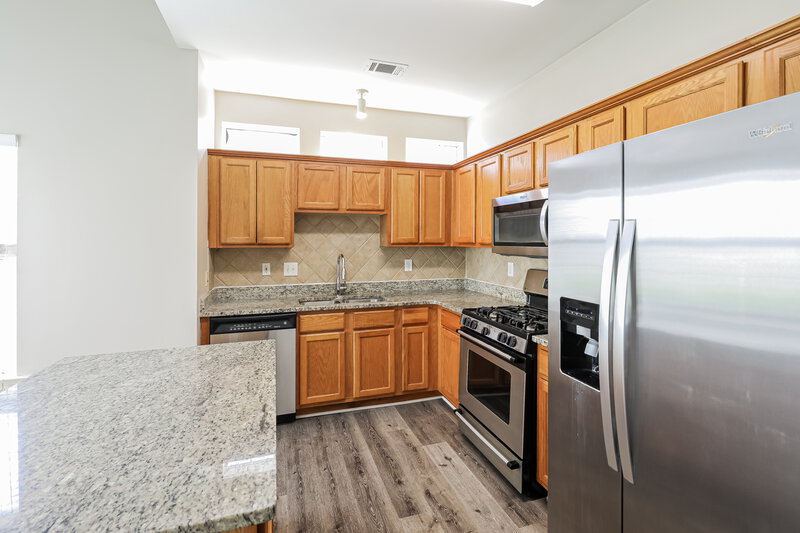 1,775/Mo, 604 Brookwater Drive Stockbridge, GA 30281 Kitchen View