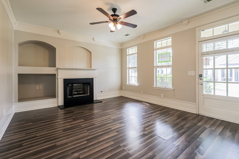 1,775/Mo, 604 Brookwater Drive Stockbridge, GA 30281 Family Room View 2