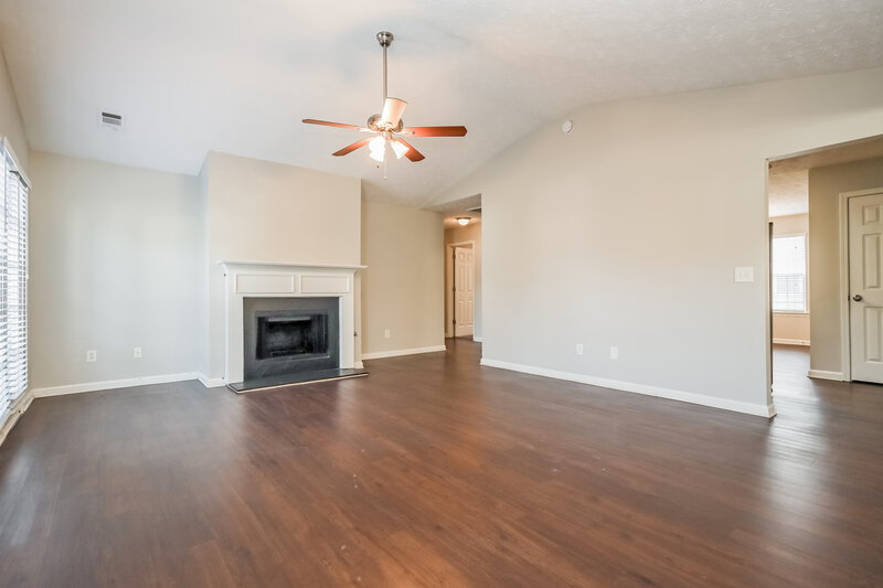 1,750/Mo, 1825 Neighborhood Walk McDonough, GA 30252 Living Room View