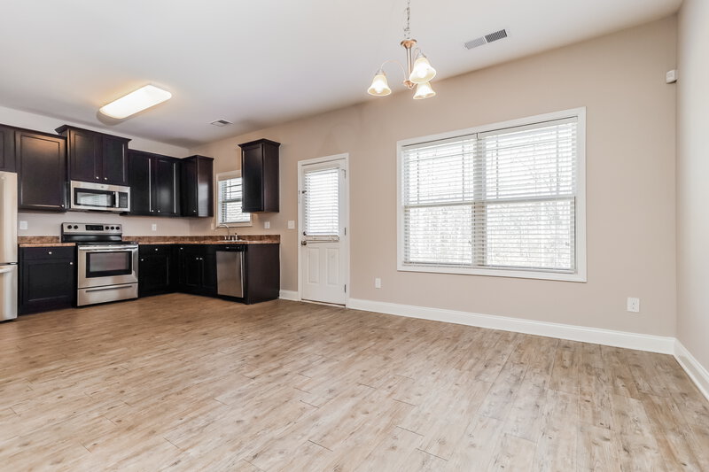 2,075/Mo, 637 Stevens Place McDonough, GA 30252 Dining Room View