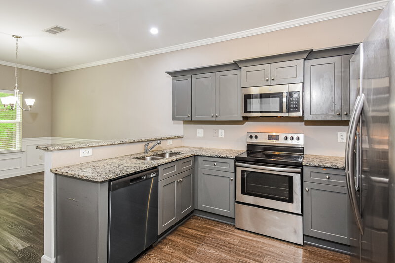 2,160/Mo, 466 Fieldcrest Drive Dallas, GA 30132 Kitchen View 2