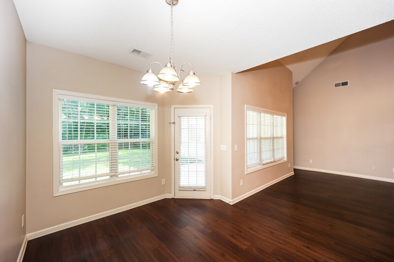 1,910/Mo, 23 Bedford Park Drive Newnan, GA 30263 Dining Room View