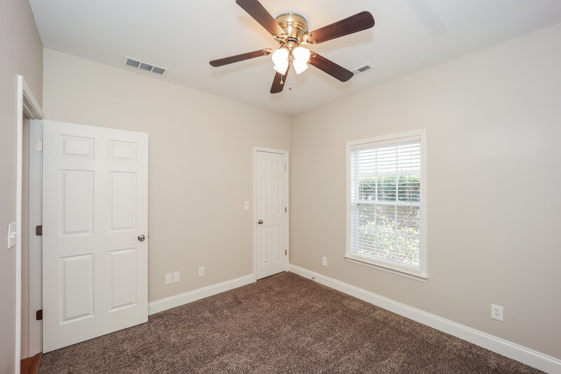 2,060/Mo, 31 Village Park Dr Newnan, GA 30265 Bedroom View 2