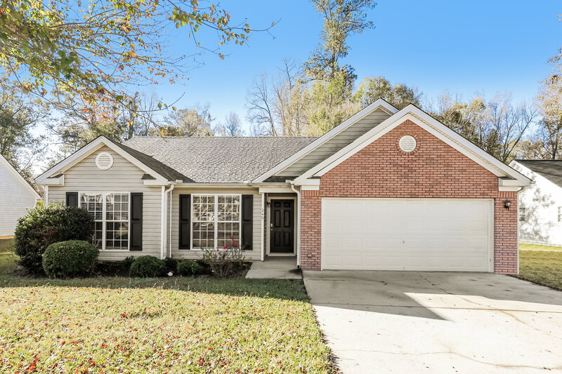 1,680/Mo, 240 Galway Lane Hampton, GA 30228 External View