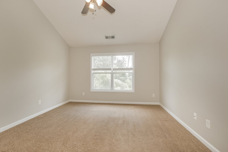 1,940/Mo, 1594 Thornwick Trace Stockbridge, GA 30281 Main Bedroom View