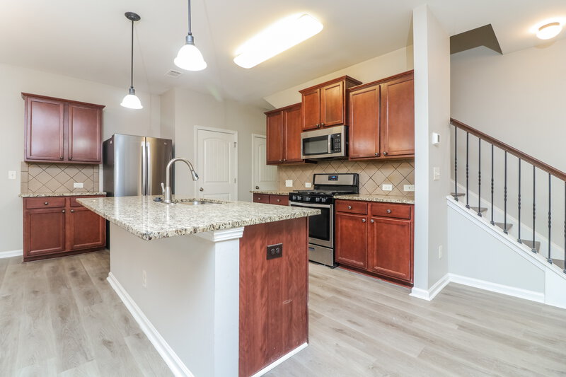 0/Mo, 275 Shaw Dr Acworth, GA 30102 Kitchen View 2