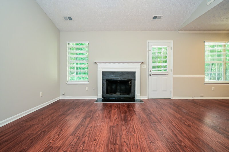 1,845/Mo, 434 Fairhaven Court Stockbridge, GA 30281 Living Room View