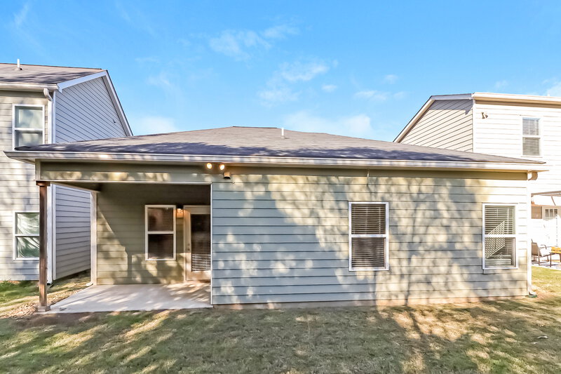 1,620/Mo, 21 Castlemoor Loop Adairsville, GA 30103 Rear View