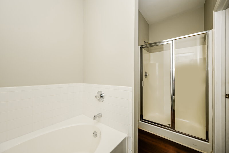 2,355/Mo, 292 Monarch Village Way Stockbridge, GA 30281 Main Bathroom View 2