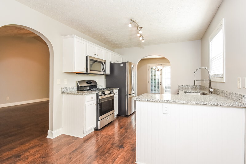 1,840/Mo, 123 Berkley Dr. Villa Rica, GA 30180 Kitchen View 2