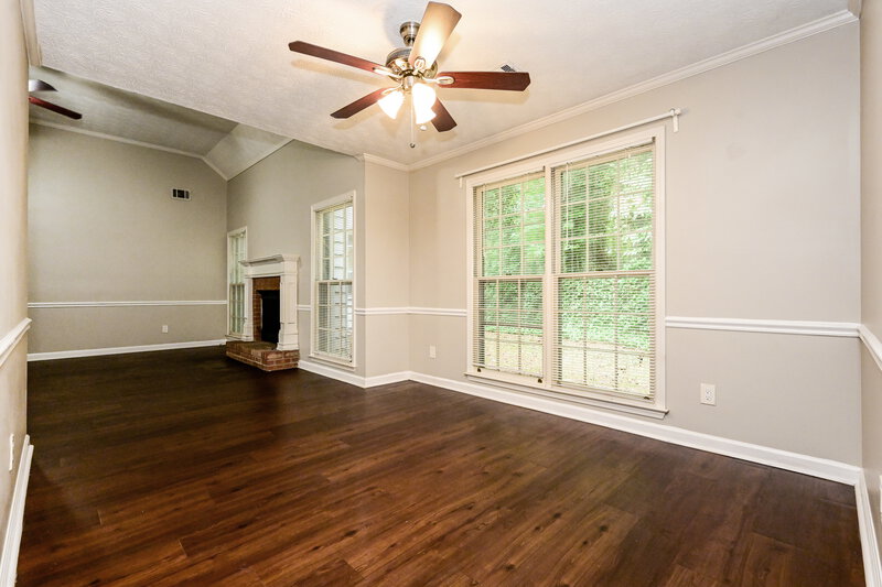 1,825/Mo, 1204 Garden Path SE Conyers, GA 30094 Living Room View