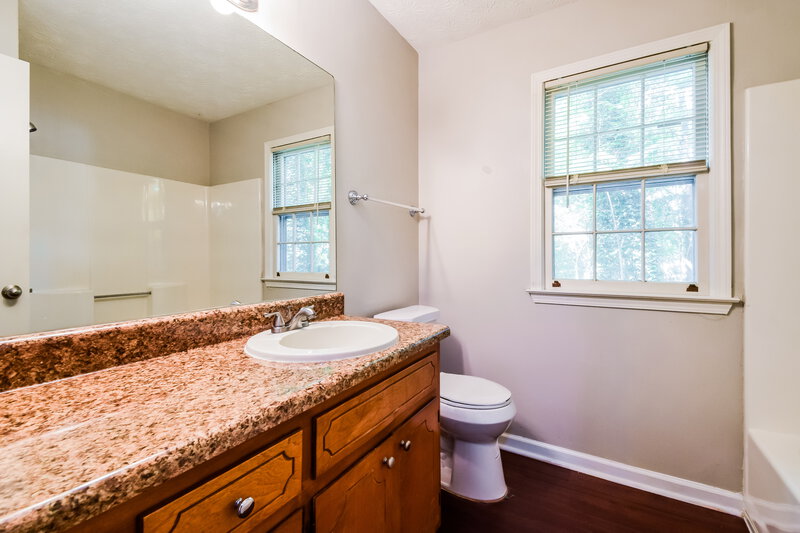 1,845/Mo, 1204 Garden Path SE Conyers, GA 30094 Bathroom View