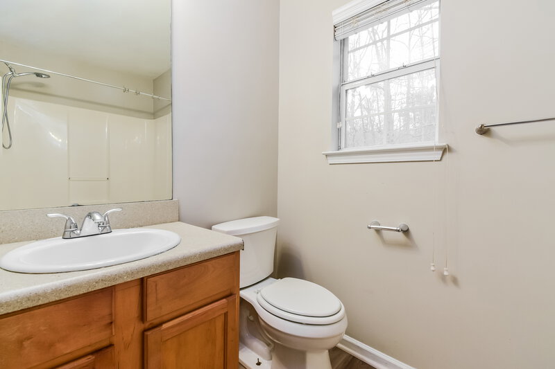 4,080/Mo, 165 Titan Road Stockbridge, GA 30281 Bathroom View