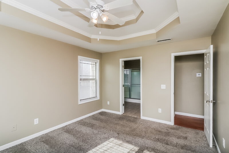 2,120/Mo, 16 Redwood Drive Adairsville, GA 30103 Main Bedroom View 2