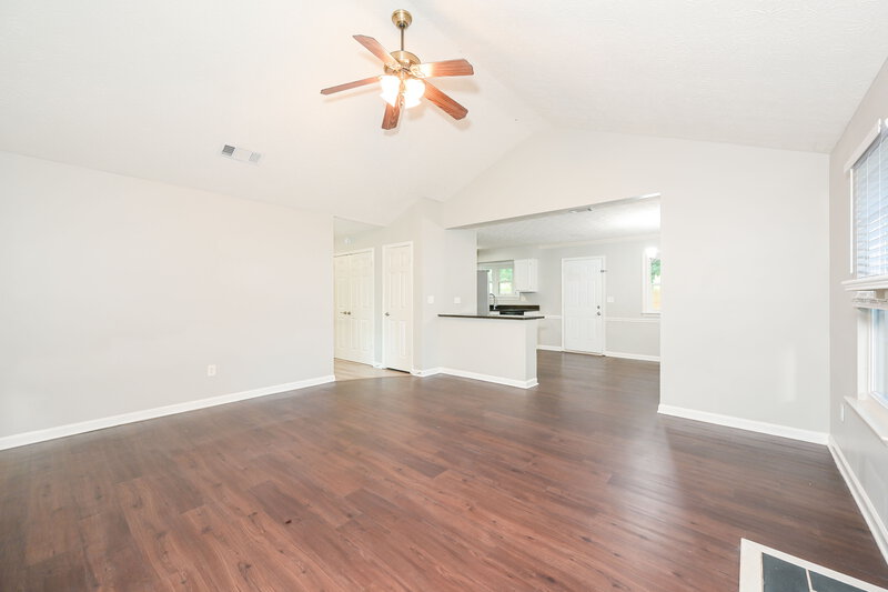 1,950/Mo, 1260 Grayland Hills Trl Lawrenceville, GA 30046 Living Room View 2