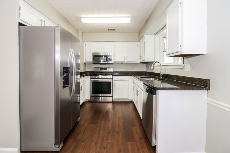 3,060/Mo, 1260 Grayland Hills Trl Lawrenceville, GA 30046 Kitchen View