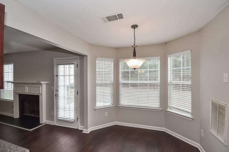 2,015/Mo, 4591 Derby Loop Fairburn, GA 30213 Breakfast Nook View