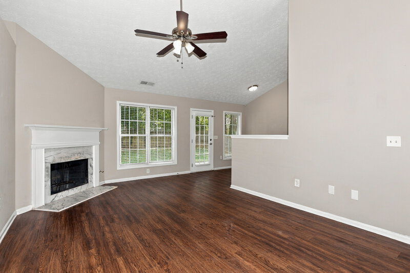 2,015/Mo, 2615 Thunder Basin Way Douglasville, GA 30135 Living Room View