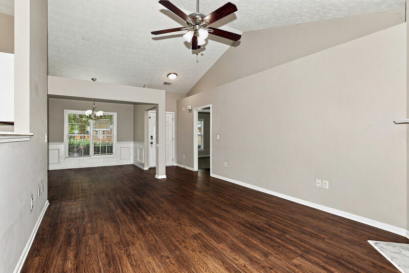 2,015/Mo, 2615 Thunder Basin Way Douglasville, GA 30135 Living Room View 2