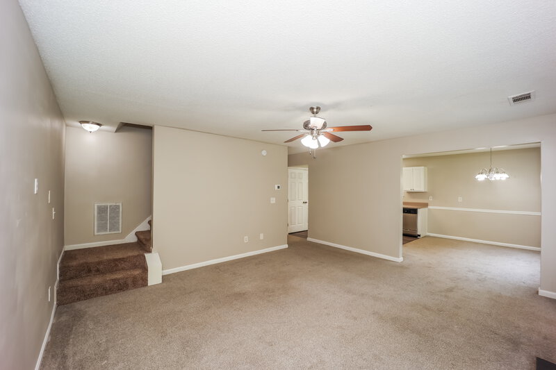 2,740/Mo, 2615 Thunder Basin Way Douglasville, GA 30135 Living Room View 2