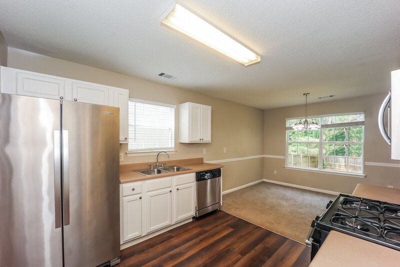 2,740/Mo, 2615 Thunder Basin Way Douglasville, GA 30135 Kitchen View