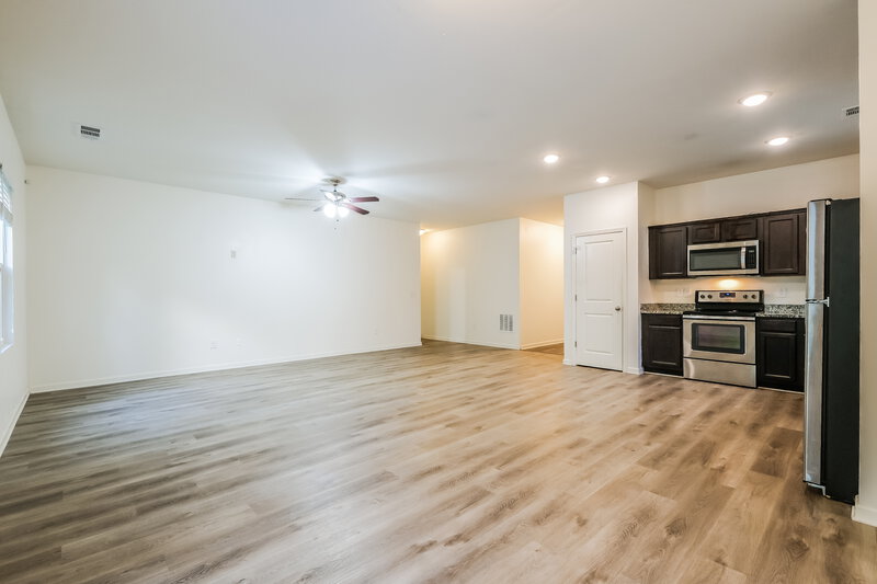 1,915/Mo, 7261 Lacey Drive Douglasville, GA 30134 Dining Room View 2