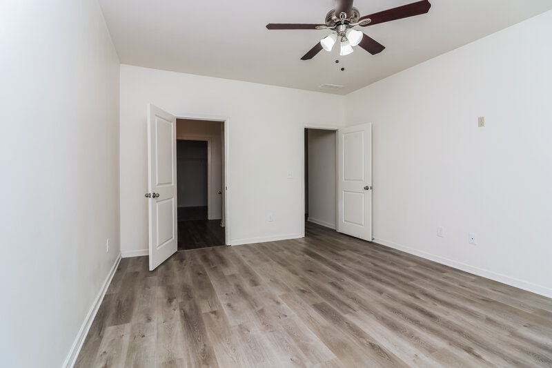 2,900/Mo, 7261 Lacey Drive Douglasville, GA 30134 Main Bedroom View 2