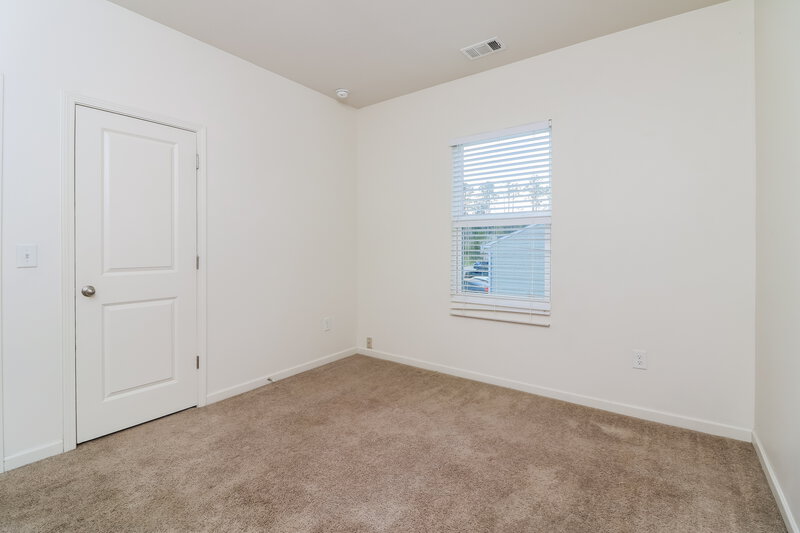 2,900/Mo, 7261 Lacey Drive Douglasville, GA 30134 Bedroom View 2