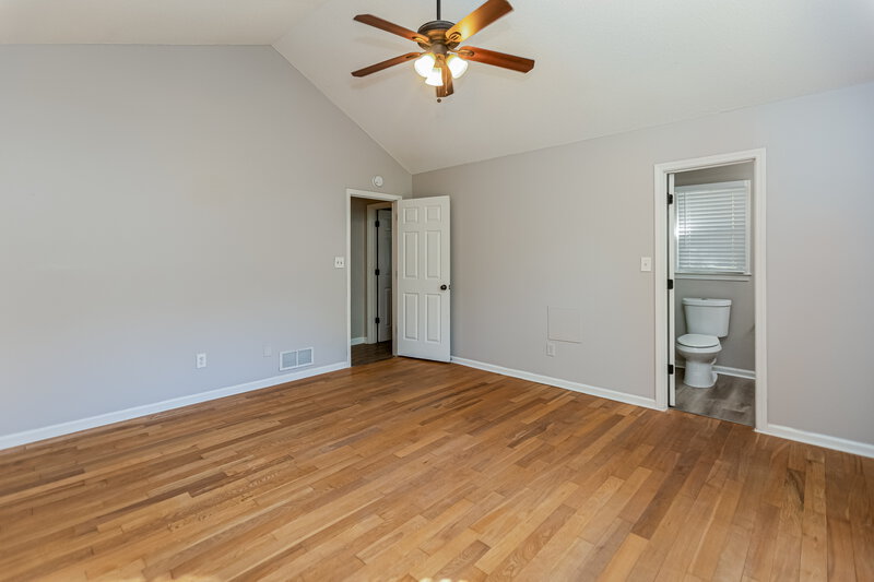 2,760/Mo, 3604 Spring Leaf Ln Acworth, GA 30101 Main Bedroom View