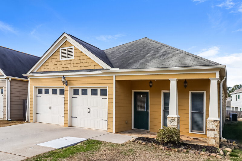 1,660/Mo, 49 Celtic Court Adairsville, GA 30103 Front View