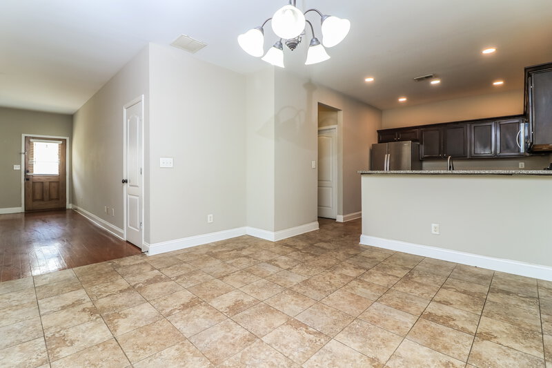 1,715/Mo, 49 Celtic Court Adairsville, GA 30103 Dining Room View 2