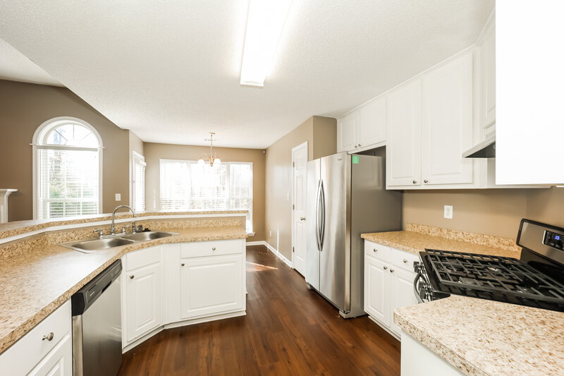 2,055/Mo, 321 The Gables Drive McDonough, GA 30253 Kitchen View