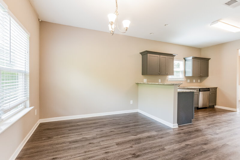 2,105/Mo, 70 Moss Way Cartersville, GA 30120 Breakfast Nook View