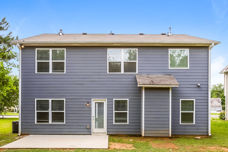 2,105/Mo, 70 Moss Way Cartersville, GA 30120 Rear View