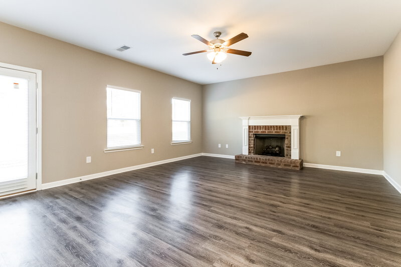 2,055/Mo, 78 Moss Way Cartersville, GA 30120 Living Room View