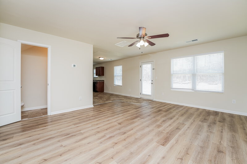 1,935/Mo, 110 Betty Ann Lane Covington, GA 30016 Living Room View