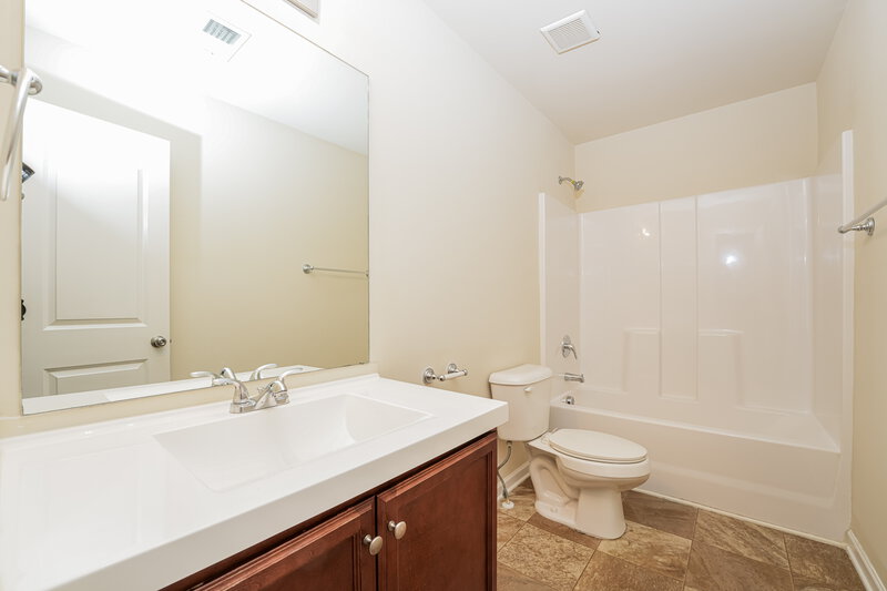 1,935/Mo, 110 Betty Ann Lane Covington, GA 30016 Bathroom View
