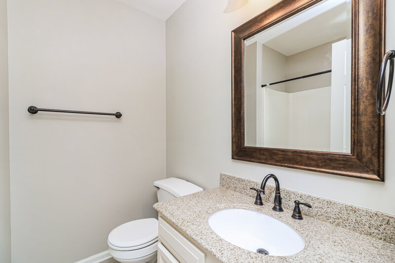 1,900/Mo, 228 Woodland Way Canton, GA 30114 Bathroom View