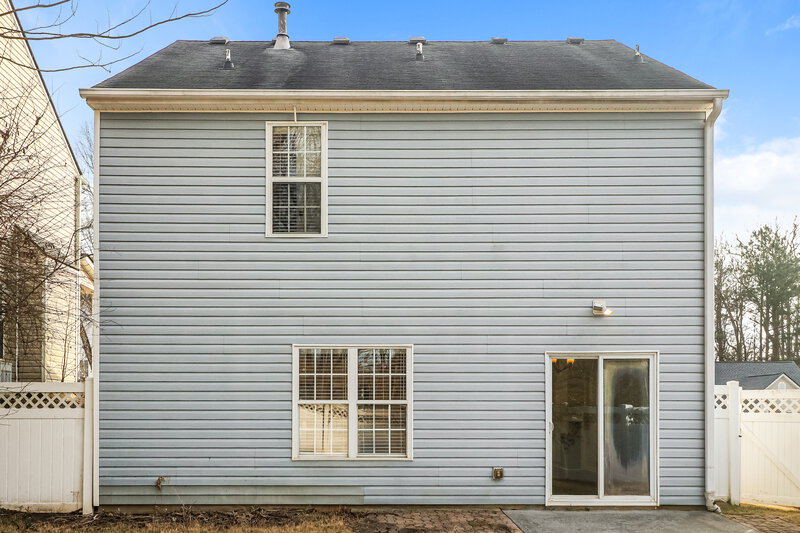 1,900/Mo, 228 Woodland Way Canton, GA 30114 Rear View