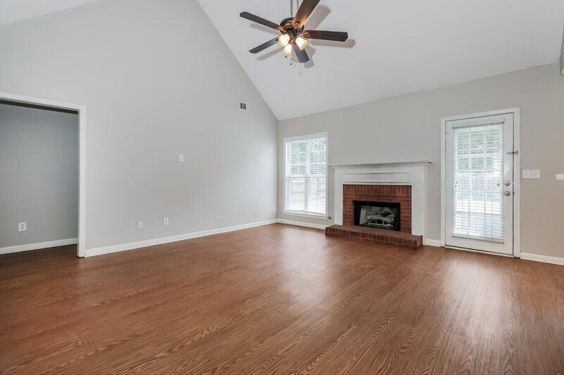 2,090/Mo, 468 Haven Ridge Dr Stockbridge, GA 30281 Living Room View
